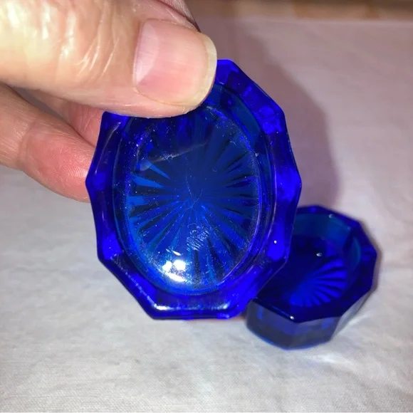 Set of Two Vintage Cobalt Blue Glass Salt Cellars Dishes - Picture 3 of 6